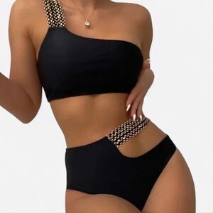 One-Shoulder Black Bikini Set